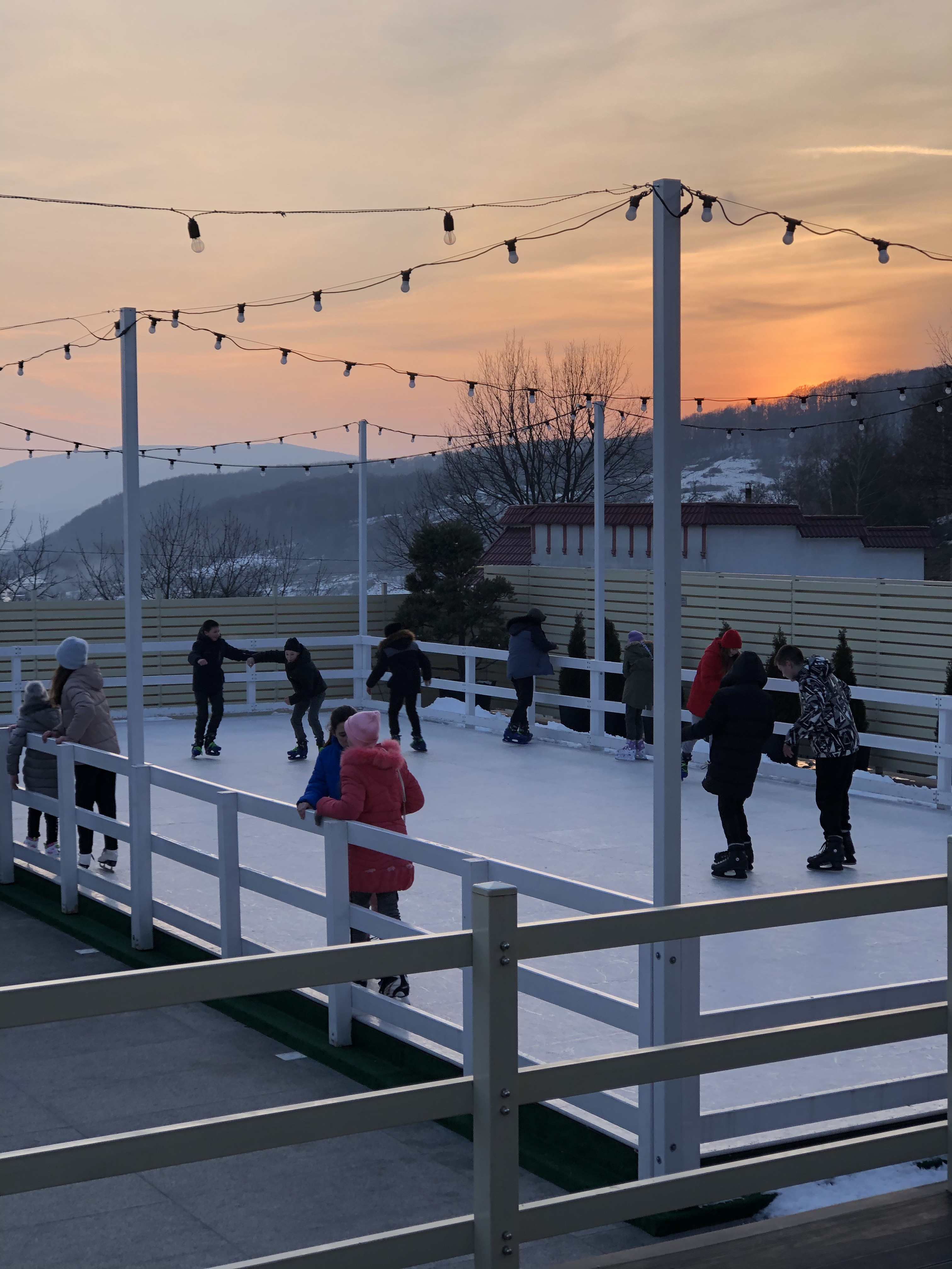 Фото ковзанки